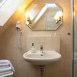 Godewind Hotel *